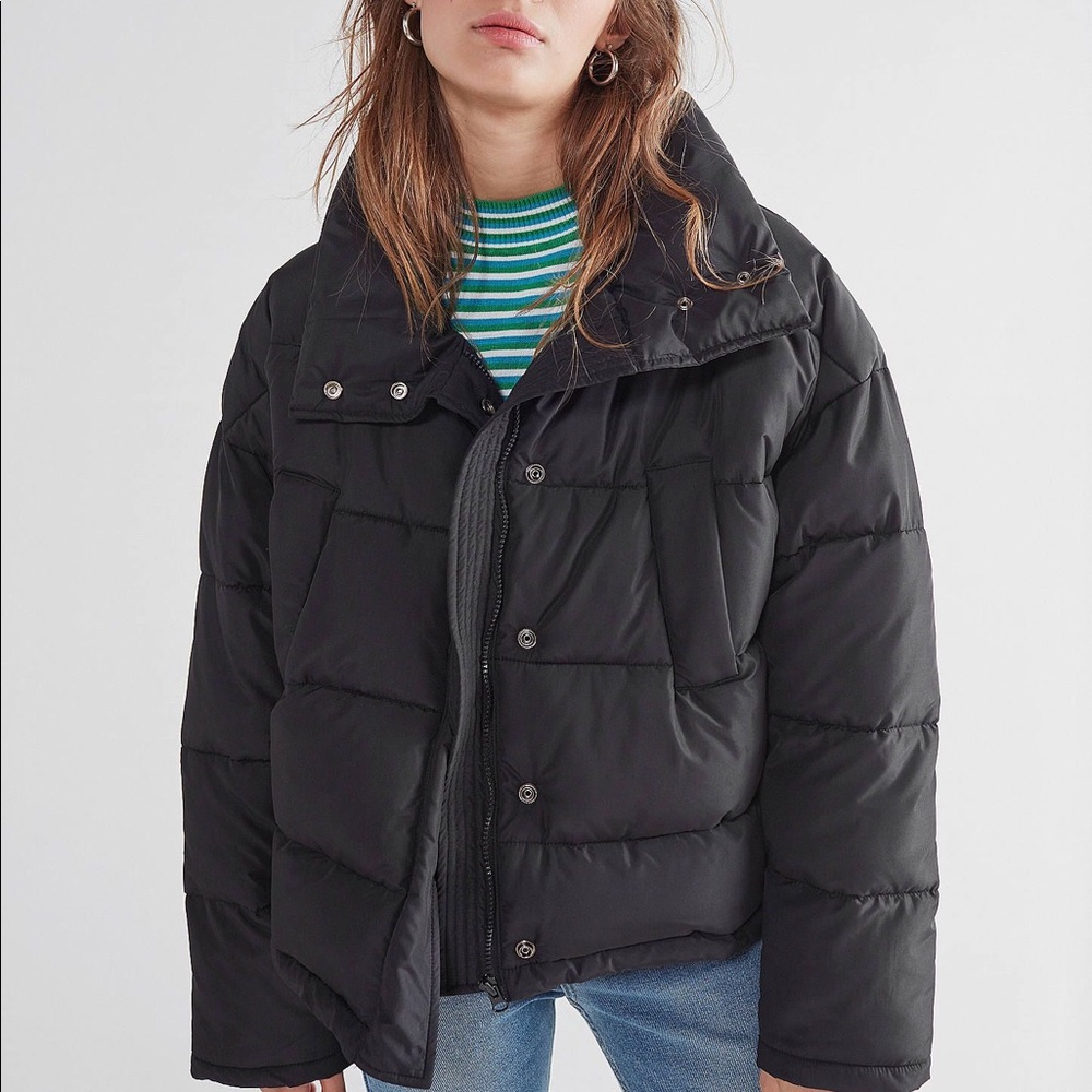 Silence + Noise Classic Puffer Jacket UO